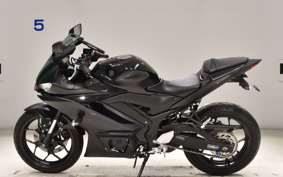 YAMAHA YZF-R3 2021 RH13J