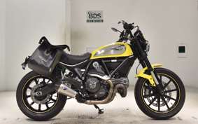 DUCATI SCRAMBLER ICON 2015
