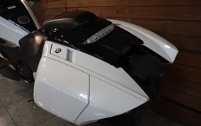 HONDA NM4 VULTUS -02 2015 RC82