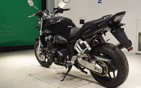 HONDA CB1300SF SUPER FOUR Gen. 3 2025 SC54