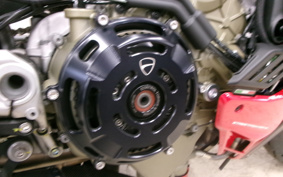 DUCATI STREET FIGHTER V4S 2021 FA00