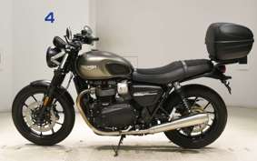 TRIUMPH STREET TWIN 2020