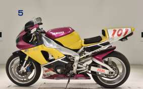 YAMAHA YZF-R1 1999