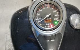 SUZUKI INTRUDER 400 CLASSIC 2004 VK54A