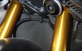 YAMAHA YZF-R6 2018