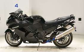 KAWASAKI ZZ1400 NINJA R 2006 ZXT40B