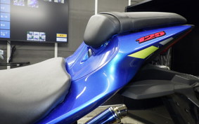 SUZUKI GSX-R125 DL33B