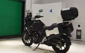 SUZUKI Vｽﾄﾛｰﾑ250