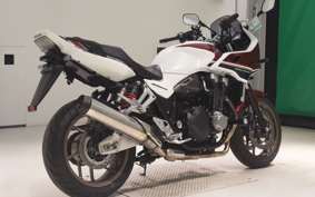 HONDA CB1300SB SUPER BOLDOR 2020 SC54