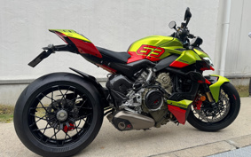 DUCATI STREET FAI MANY V4 RAN BO 2023 4F00