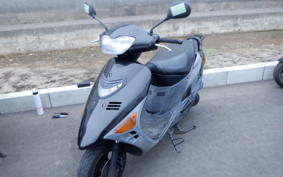 SUZUKI VECSTAR 125 CF42A