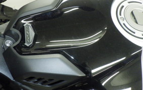 YAMAHA YZF-R1 M 2025