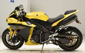 YAMAHA YZF-R1 2011