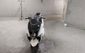 YAMAHA MAJESTY 125 SE27