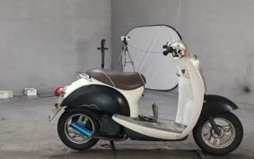 HONDA CREA SCOOPY AF55
