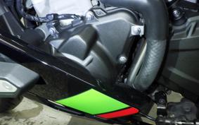 KAWASAKI ZX-25R ZX250E
