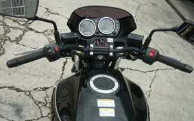KAWASAKI ZRX1200 DAEG 2015 ZRT20D