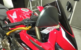 HONDA CB650R 2021 RH03