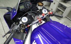 YAMAHA YZF-R1 2001