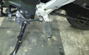 SUZUKI GIXXER 250 ED22Y