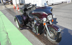 HARLEY FLHTCU TRIKE 2005 FCW