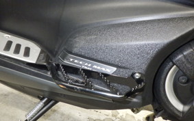 YAMAHA T-MAX 560 T 2020 SJ19J