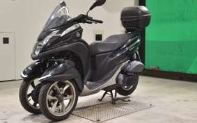 YAMAHA TRICITY 125 SE82J