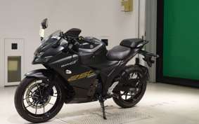 SUZUKI ｼﾞｸｻｰ250SF 2015 ED22B