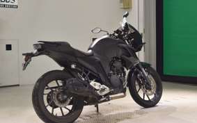 YAMAHA FZ25