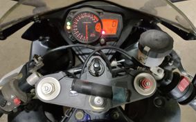 SUZUKI GSX-R1000 2006 B6121