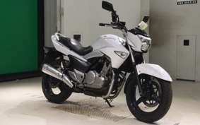 SUZUKI GSR250