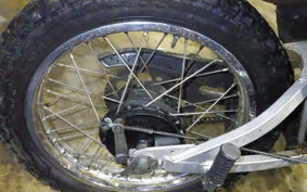 YAMAHA DT125