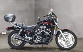 YAMAHA VMAX 2LTN