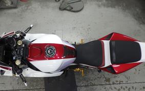 HONDA CBR1000RR 2004