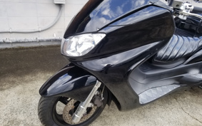 YAMAHA  GRAND  MAJESTY 250 TRIKE  SG15J