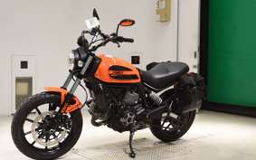 DUCATI SCRAMBLER SIXTY2 2018