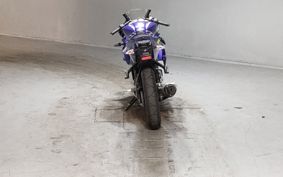 YAMAHA YZF-R125 RE06