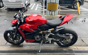 DUCATI STREET FIGHTER V2 2022 3F00
