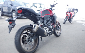 HONDA CB250R MC52