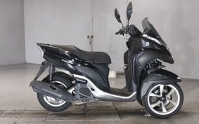 YAMAHA TRICITY 125 SE82J