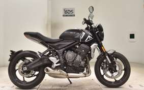TRIUMPH TRIDENT 660 2021
