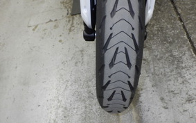 TRIUMPH TRIDENT 660 2024