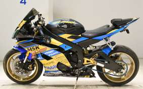 YAMAHA YZF-R6