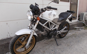 HONDA VTR 250 MC33