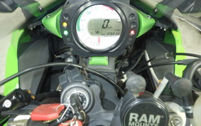 KAWASAKI ZX 10 NINJA R 2013