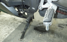 HONDA CBR650F 2015 RC83