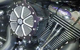 HARLEY FXSB 1580 2015