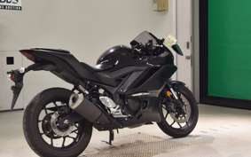 YAMAHA YZF-R25 A 2017 RG43J