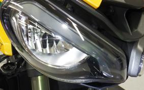 TRIUMPH STREET TRIPLE RS 2023