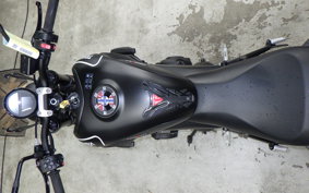TRIUMPH TRIDENT 660 2023